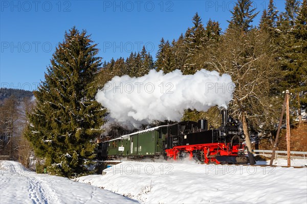 Pressnitztalbahn railway steam train Steam locomotive in winter in Schmalzgrube