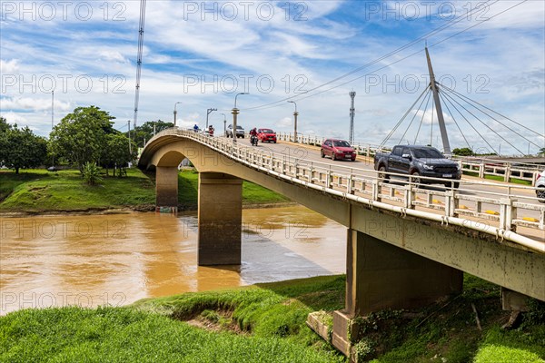 Bridge spanning over the Acre river