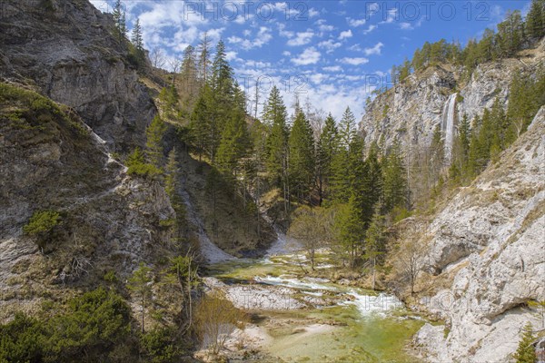 Oetscher-Tormaeuer nature park Park with Schleierfall