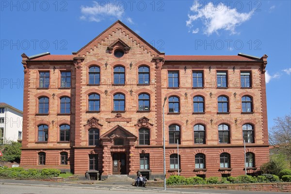 Albert-Schweitzer-Gymnasium built in 1900