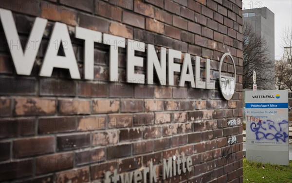 The lettering of the Vattenfall company at their site in Berlin. 04.02.2022.