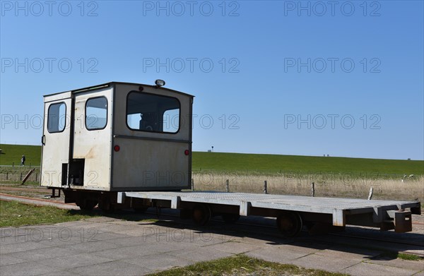 Halligbahn to Nordstrandischmoor