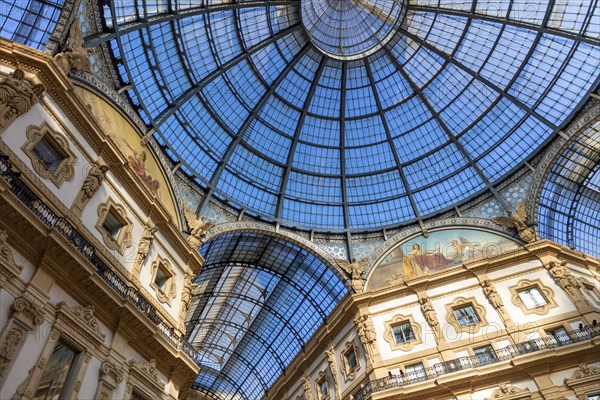 Glass dome roof and frescoes in the Galleria Vittorio Emanuele II