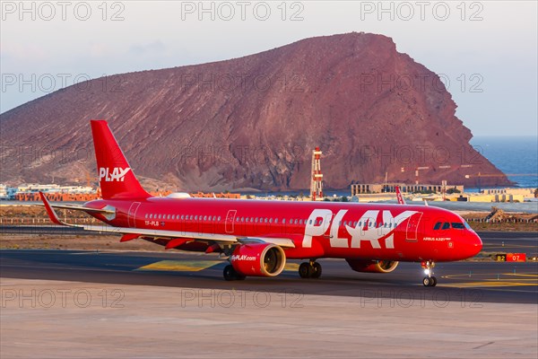 A Play Airbus A321neo aircraft