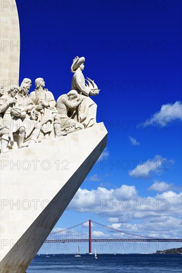 Discoverer Monument