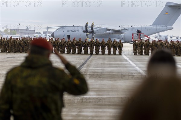 Returnee roll call of the evacuation unit of the Sudan