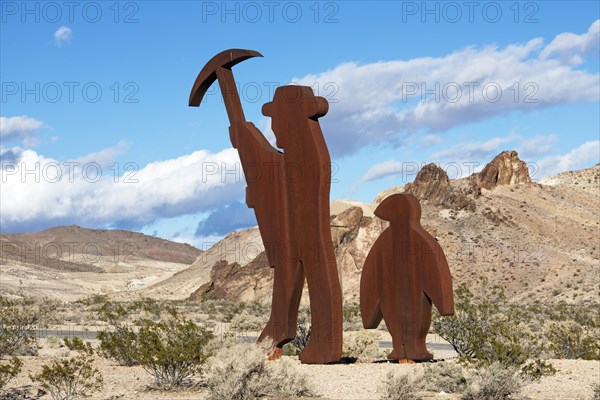 Steel artwork by Fred Bervoets depicting gold miner Shorty Harris