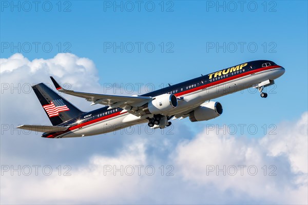 A Boeing 757-200 aircraft belonging to Donald Trump with registration number N757AF at West Palm Beach Airport