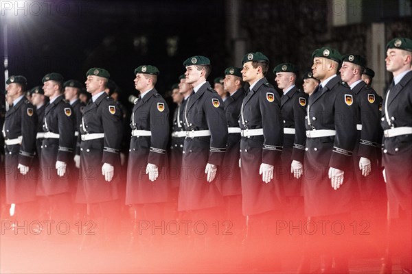 Soldiers from the Guard Battalion of the German Armed Forces