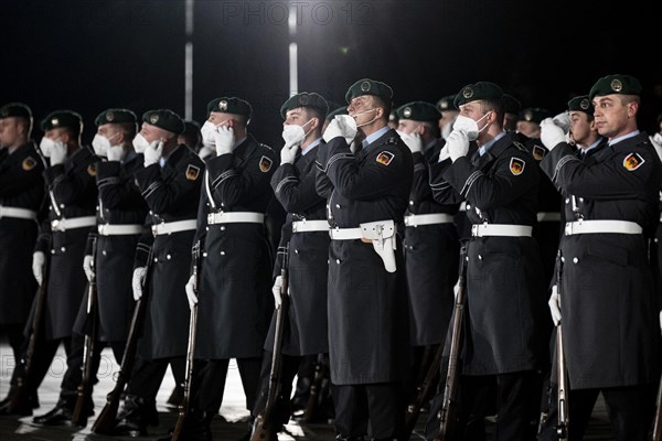 Soldiers from the Guard Battalion of the German Armed Forces