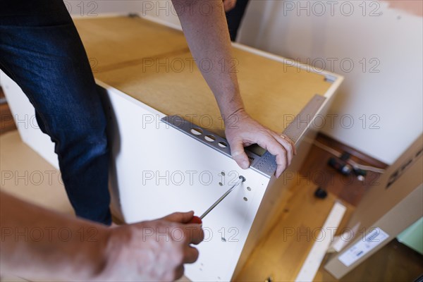 Subject: Construction of a kitchen