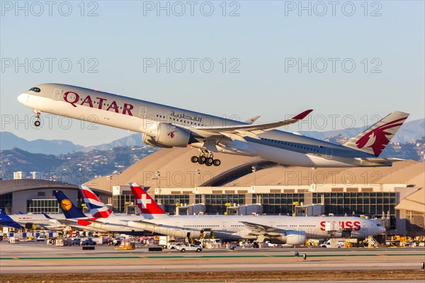 A Qatar Airways Airbus A350-1000 with registration A7-ANQ at Los Angeles Airport