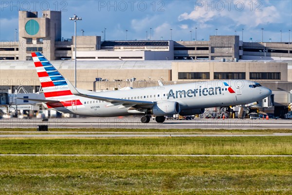 An American Airlines Boeing 737-800 aircraft with registration N972NN at West Palm Beach Airport