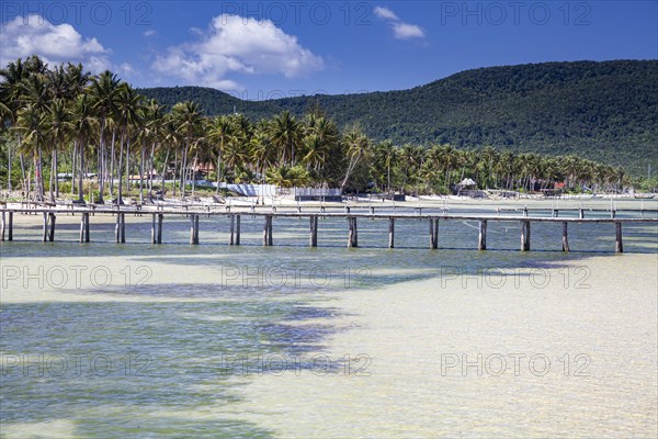 Ham Ninh-Beach