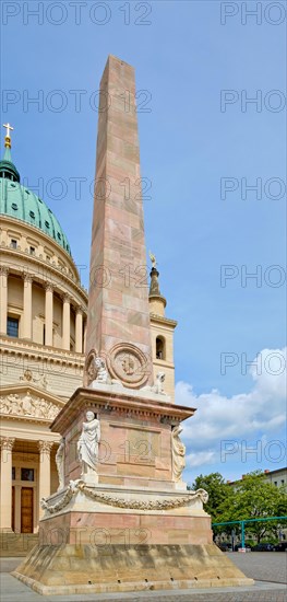 Nikolai Church and Obelisk