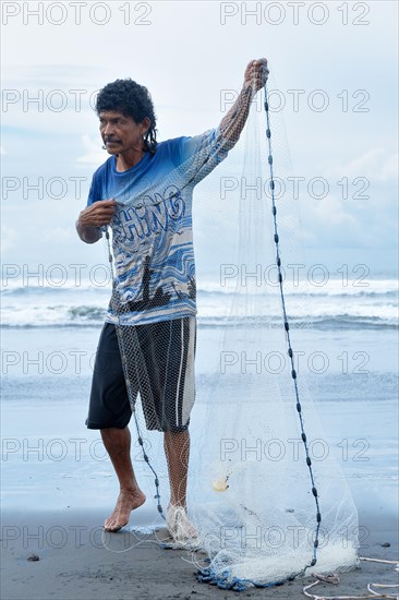 Concept Fisherman's life style and sufficiency economy concept