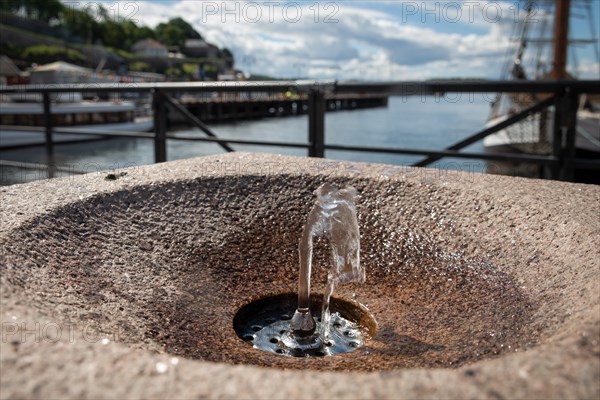 Small fountain