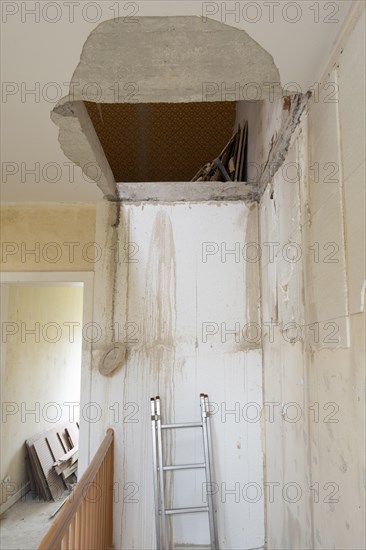 Renovation of an old building flat