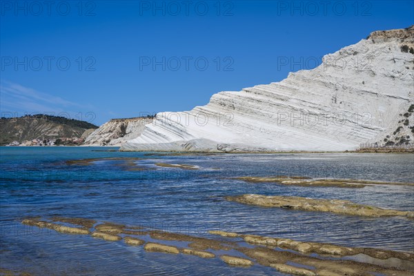 Chalk cliff Scala dei Turchi