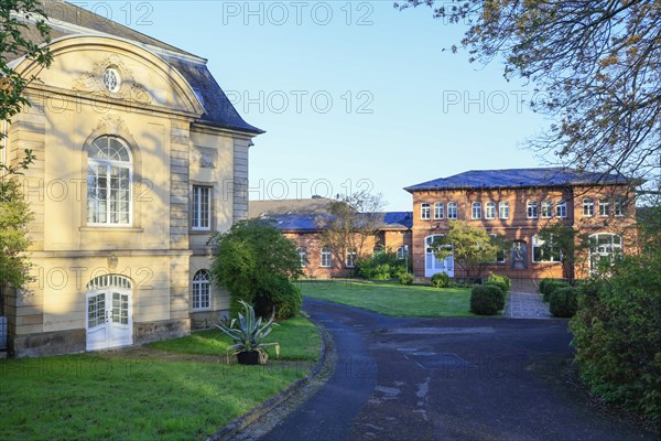 Former sulphur bathhouse