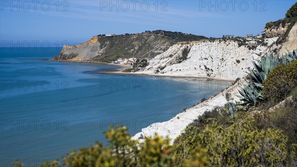 Chalk cliff Scala dei Turchi