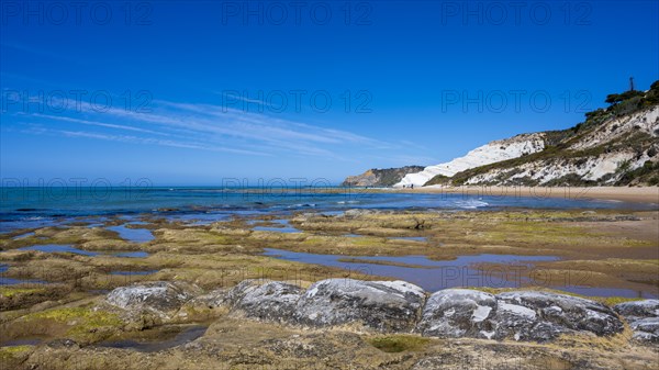 Chalk cliff Scala dei Turchi