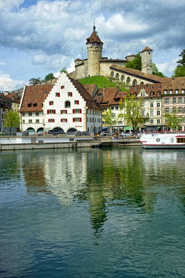 Old town with the Munot circular fortress