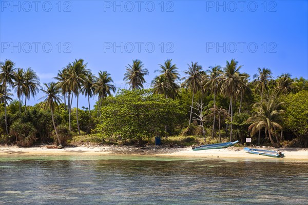 Lonely beach Hon Ron