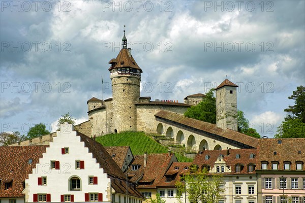 Old town with the Munot circular fortress