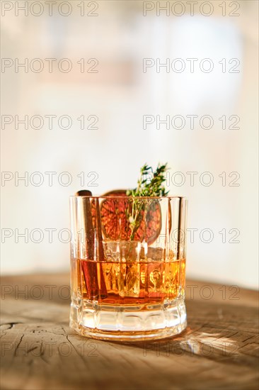 Spicy and sour bourbon and ice sunny cocktail