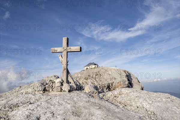 Secondary peak with summit cross