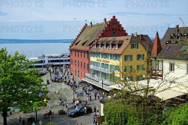 Hotel Seehof and harbour pier