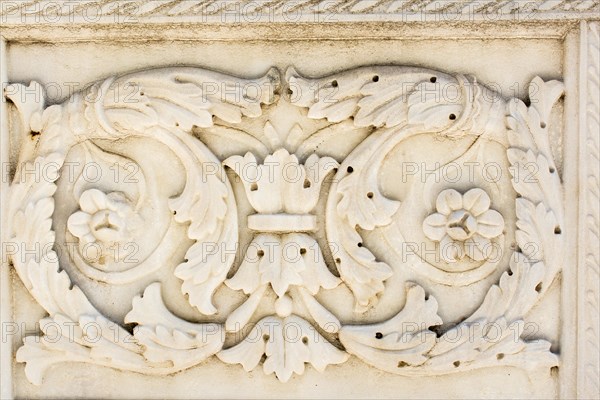 Ottoman marble carving art in detail