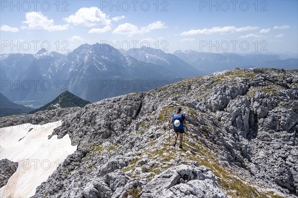 Mountaineer on Hohe Brett