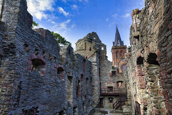 Castle ruins and former bishop's residence