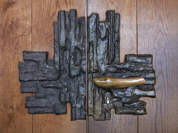 Door handles of the entrance door to the Minster of St. Mary and St. Mark