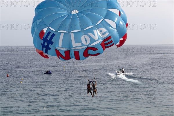 Parasailing in Nice