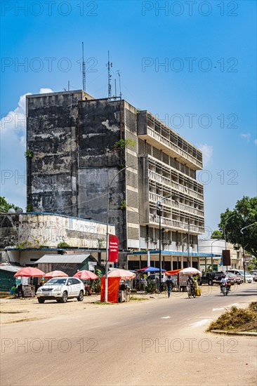 Colonial center