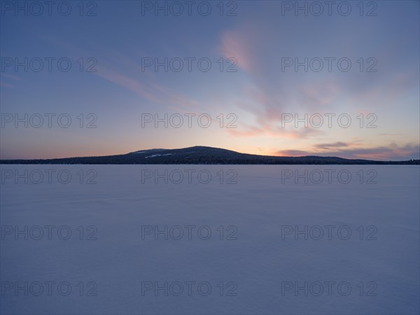 Lake Pyhaejaervi and dawn