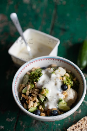 Salad with broccoli