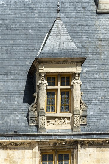 Nevers. The ducal palace was the home of the lords of the Nievre region