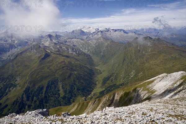 View from the summit of the Weisseck to the Hohe Tauern
