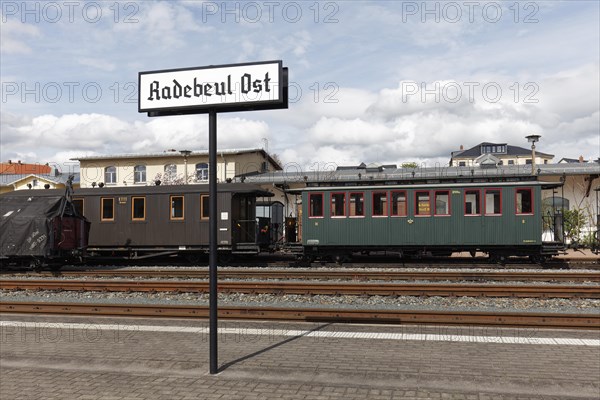 Historic wagons at Radebeul-Ost station