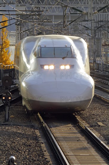 Tokaido Shinkansen series 700 approaching Tokyo Station Asia