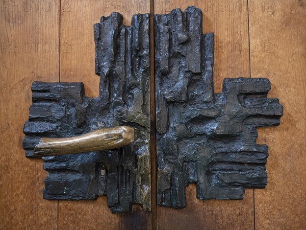 Door handles on the entrance door to the Minster of St. Mary and St. Mark