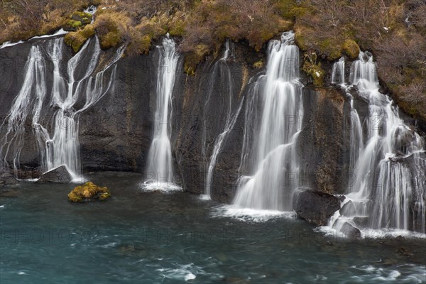 Hraunfossar