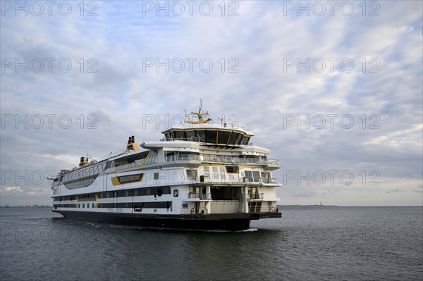 Ferry between Den Helder and Texel