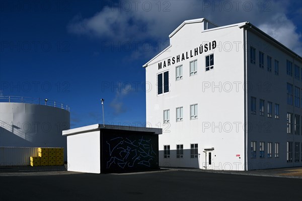 The Marshall House in the old harbour with galleries by Olafur Eliasson