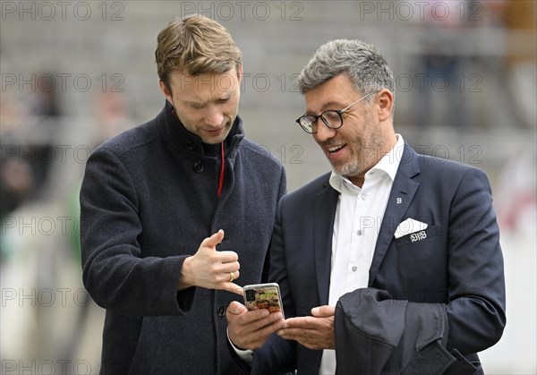 President Claus Vogt VfB Stuttgart in conversation Discussion with Managing Director Sport Simon Rolfes Bayer 04 Leverkusen