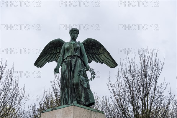 Statue of an angel